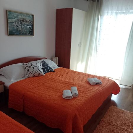 Apartman Mare Drvenik  Eksteriør bilde